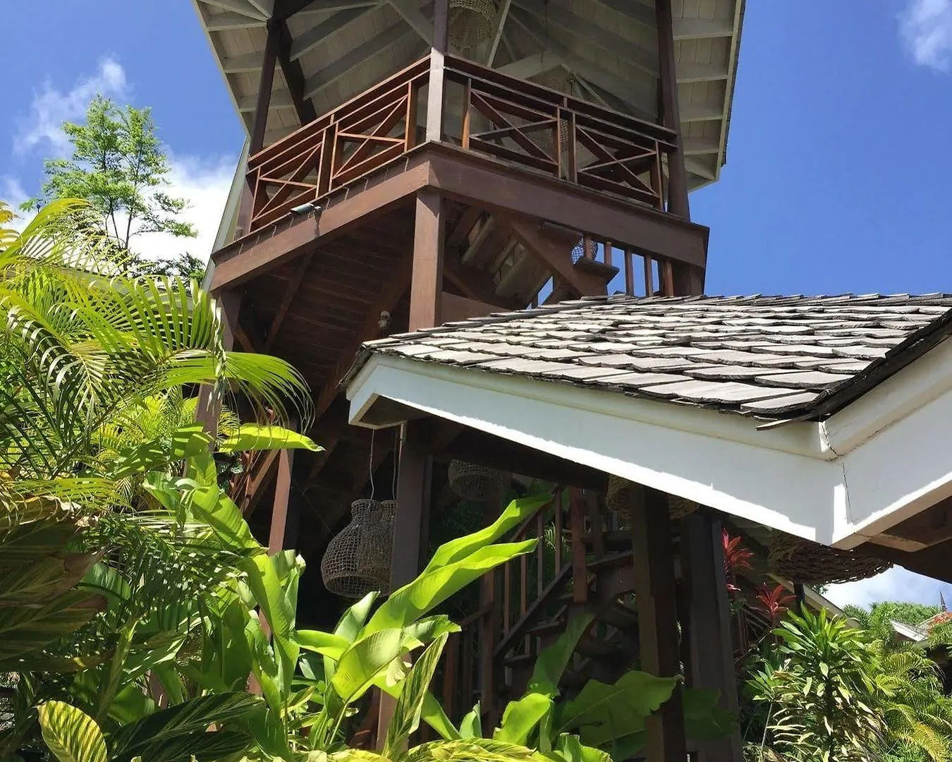 Villa Susanna Castries 4*,